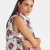 Bonbon Puffer VestSilver in Textured Sequins