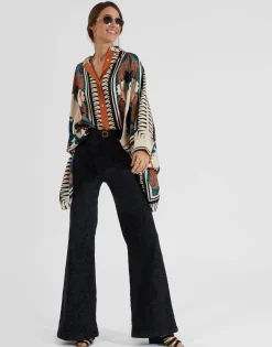 Flare JeansCorte Black in Denim