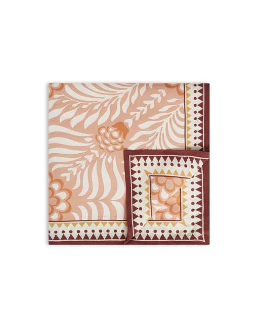 Large TableclothTudor Pink in Linen