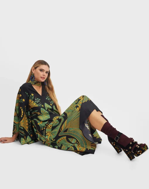 Magnifico Midi DressThe Nile Placée Black in Silk Twill