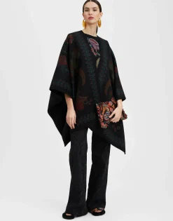 PonchoGrenadilla Placée Black in Baize Wool