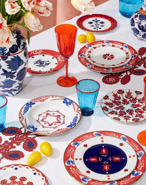 Soup & Dinner Plate SetTransylvania in Porcelain
